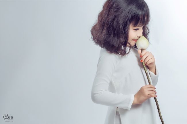 20 búp sen tỏa hương sắc trong bộ ảnh Đại sứ áo dài