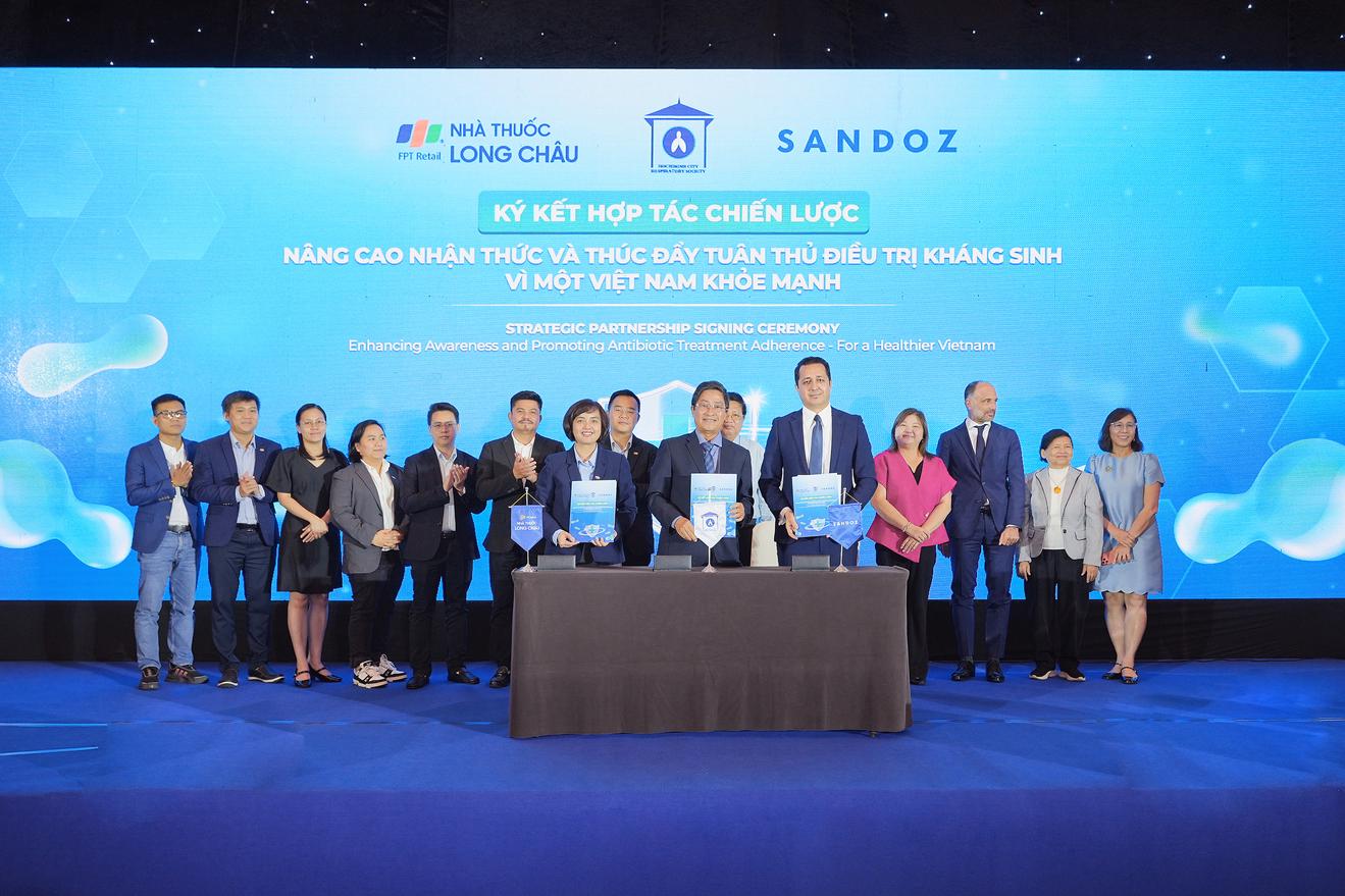 Sandoz, Long Châu và Hội Hô hấp TPHCM hợp tác nâng cao nhận thức và thúc đẩy tuân thủ điều trị kháng sinh trong cộng đồng