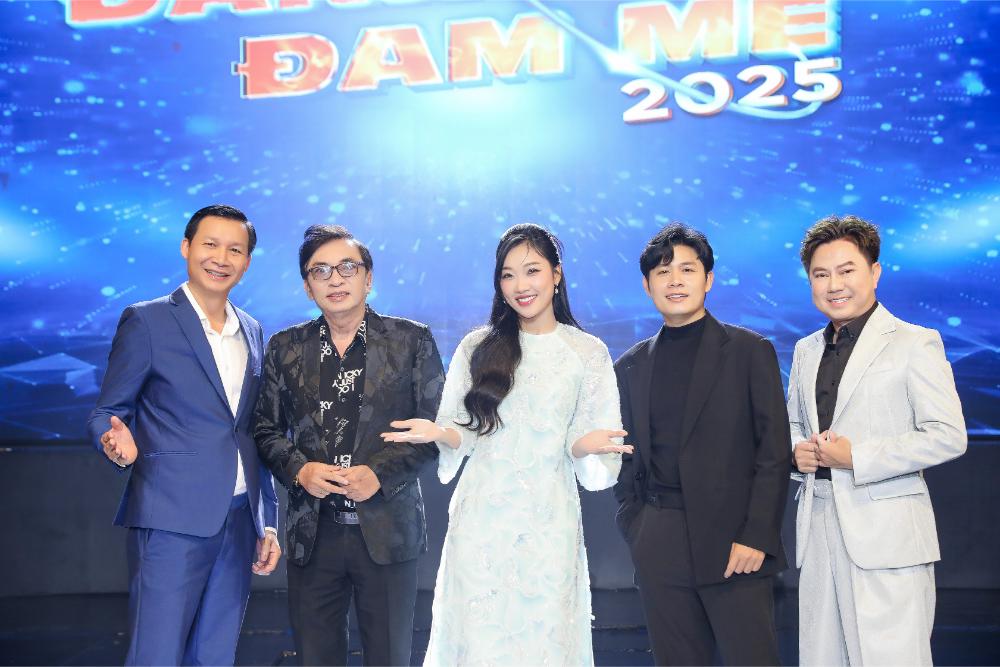 Đang Đang đăng quang Quán quân Đánh Thức Đam Mê 2025, Yến Khoa giành ngôi Á quân